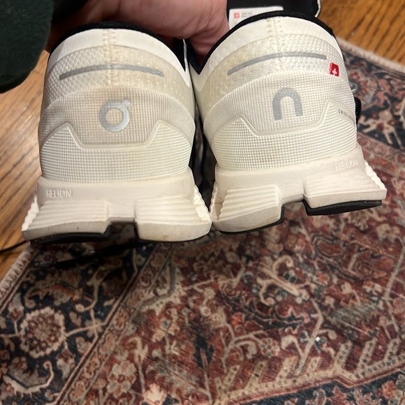 On Cloud X Women’s Running Shoe - Picture 7 of 8